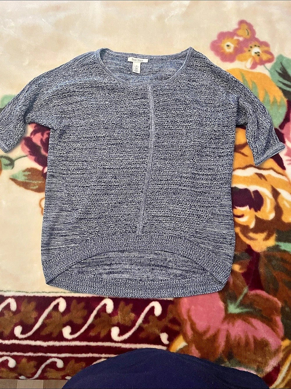 White House Black Market Blue Short Sleeve Crew Neck Sweater Size XS Like New